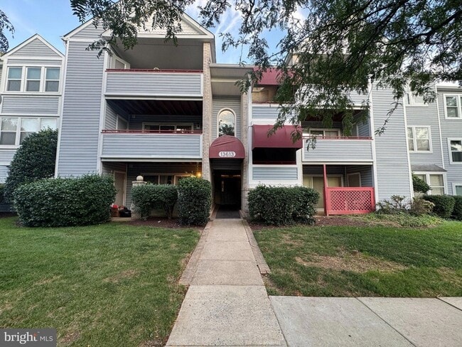 Photo - 13613 Sir Thomas Way Unit 12