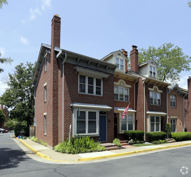 Photo - The Colecroft Community