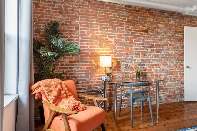 Photo - 219 Vine St Unit ID1289460P