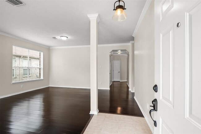 Photo - 21930 Holly Branch Dr