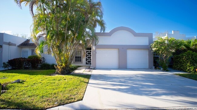 Photo - 9110 Fairbanks Ln