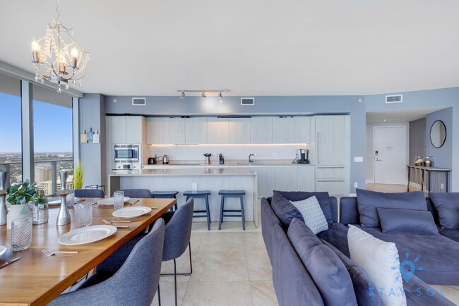 Building Photo - 4111 S Ocean Dr Unit ID1227432P