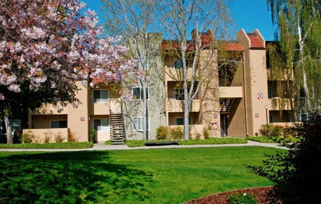 Photo - 1000 Escalon Ave Unit ID1285013P