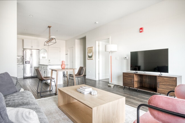 Photo - 100 N Addison Ave Unit FL6-ID1277