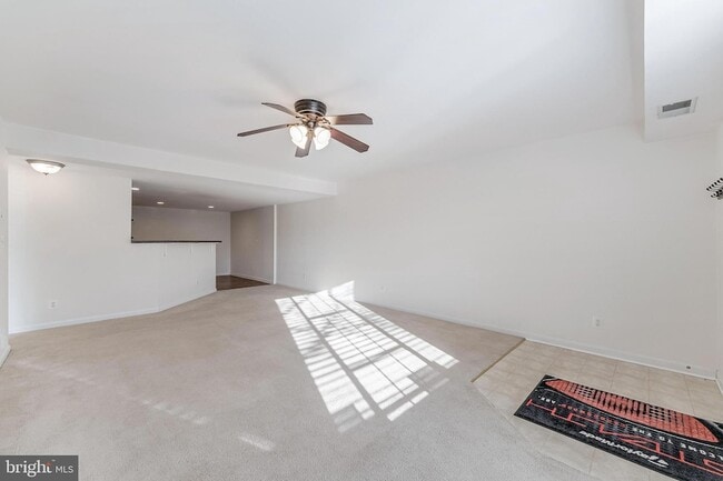 Photo - 1417 N Van Dorn St Unit B