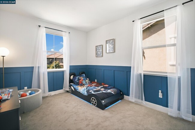 Photo - 163 Canary Creek Way