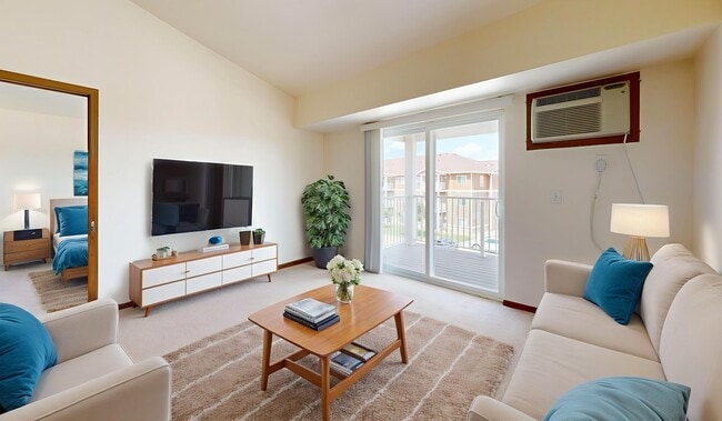 Building Photo - West River at Dickinson