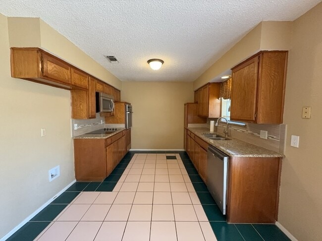 Photo - 5604 Ember Dr