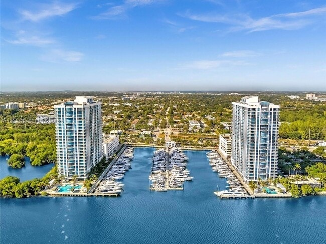 Building Photo - 17301 Biscayne Blvd Unit 2301