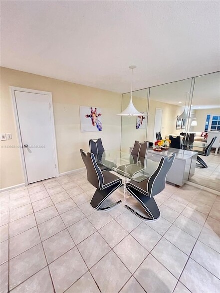 Photo - 6385 Bay Club Dr Unit 2