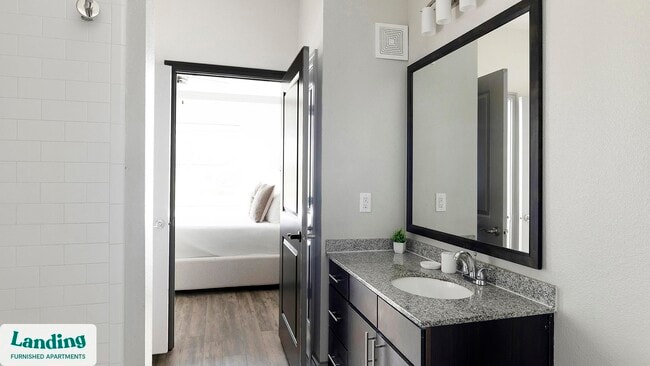 Photo - 6300 F 423 Unit 6107