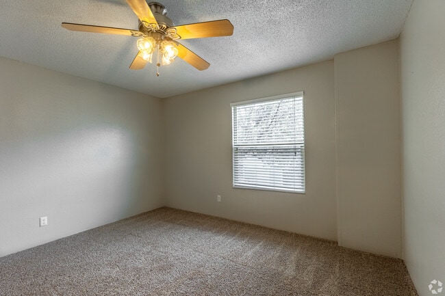 Photo - ReNew Midland