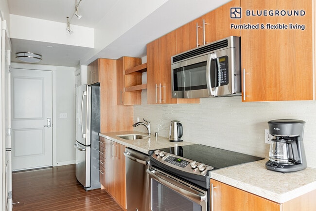 Photo - 10333 Main St Unit FL3-ID833