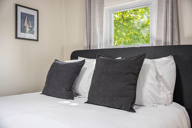 Photo - 37 Gold Ave NW Unit ID1346765P