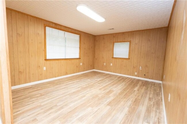Photo - 29216 Dinkins Dr