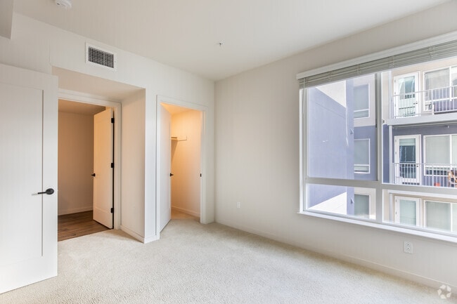 2BR, 2BA - Two Bedroom - Telegraph Arts