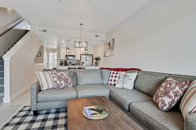 Photo - 111 Broken Pine Ln Unit ID1250606P