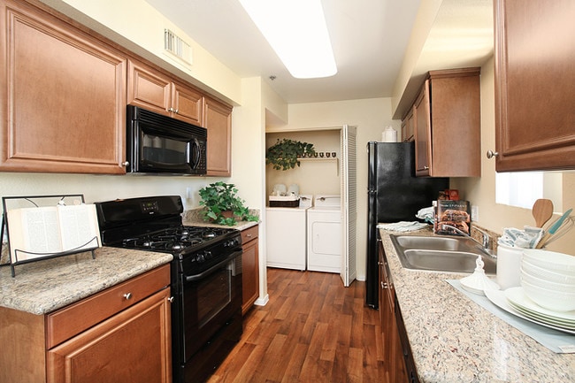 Photo - Ladera Apartments