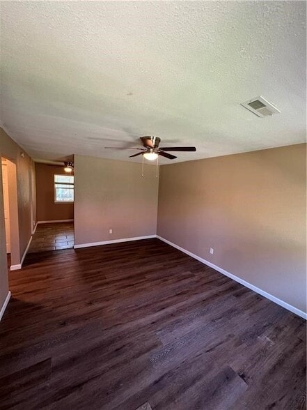 Photo - 2006 Cypress Pl Unit B