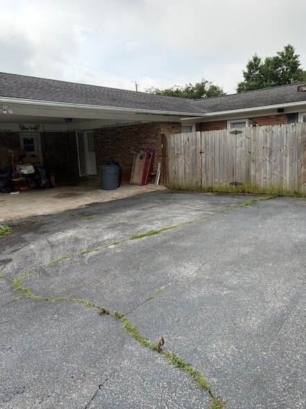 Photo - 1205 Carroll Dr
