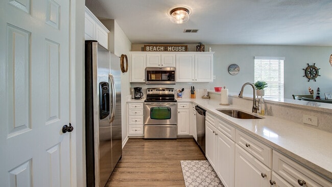 Photo - 532 Blue Stem Dr Unit ID1253482P