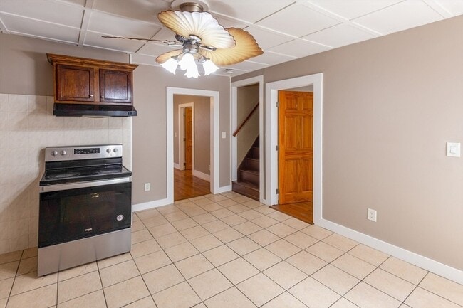 Photo - 406-408-408 Court St Unit 406