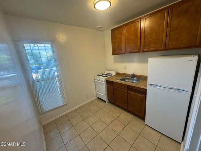 Photo - 13507 Victory Blvd Unit 5
