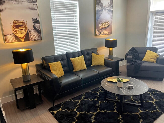 Building Photo - 13561 Anarosa Loop Unit ID1257398P