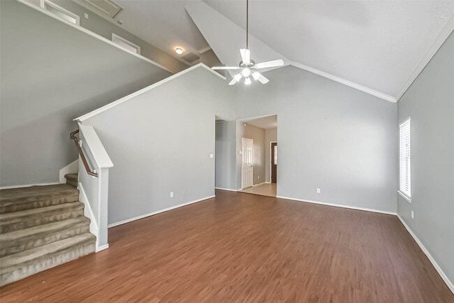 Photo - 8726 Old Maple Ln