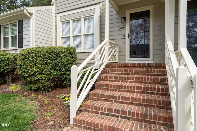 Photo - 5419 Sharpe Dr