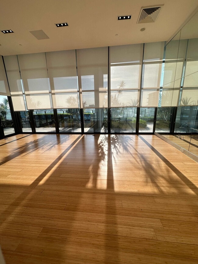 Photo - 1600 NE 1st Ave Unit FL29-ID1328100P