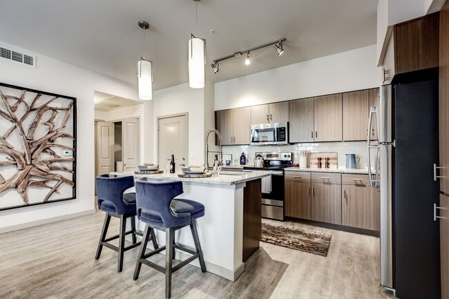 Photo - Cortland Powers North