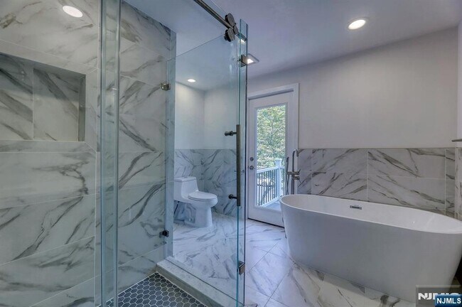 74 Buff Rd Rental Tenafly New - Image 