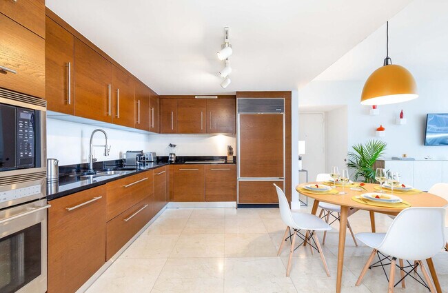 Photo - 485 Brickell Ave Unit SI ID1240517P