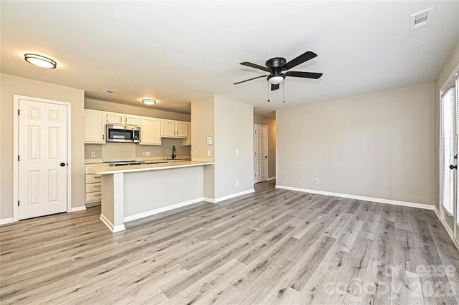 Photo - 6156 Meadow Rose Ln