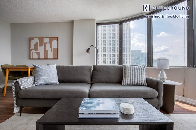 Photo - 1212 S Michigan Ave Unit FL17-ID1079
