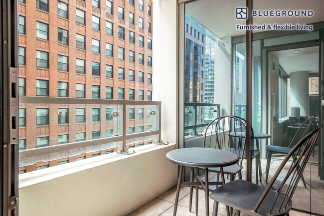 Photo - 210 N Wells St Unit SI FL14-ID605