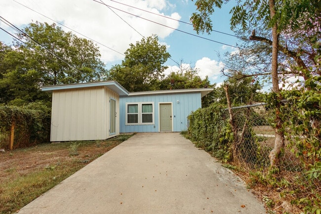 Photo - 3817 Leland Ave Unit ID1352451P