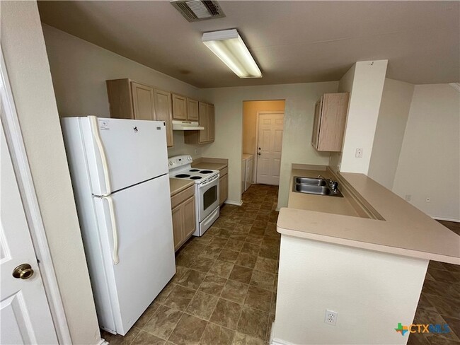 Photo - 933 Sagewood Trail Unit 935