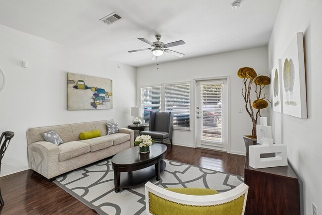 Photo - Lakewood Flats Apartments