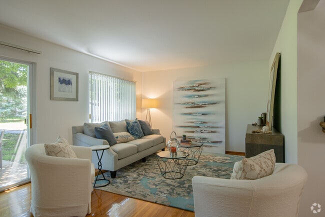 Model - 1BR, 1BA - 805SF - Park Ridge Commons