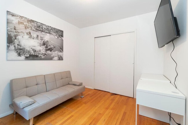 Building Photo - 304e E 95th St Unit ID1032072P