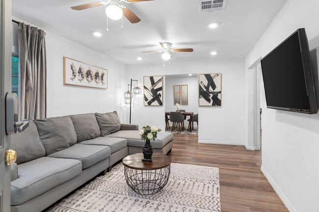 Photo - 4805 N 37th St Unit ID1359640P