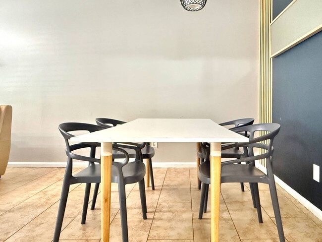 Photo - 1275 Sweet Pine Dr Unit ID1299353P