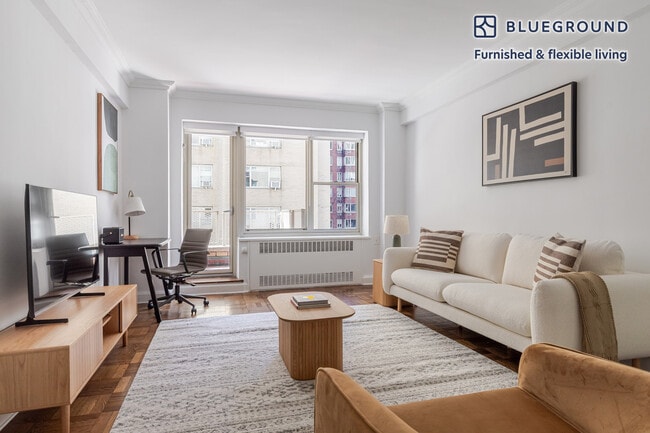 Building Photo - 40 Park Ave Unit FL4-ID1785