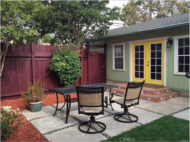 Photo - 3577 Gundry Ave