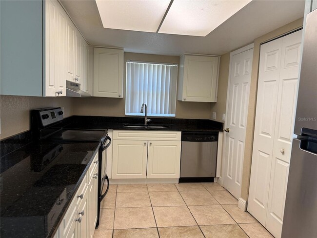 Photo - 9950 Turf Way Unit 4