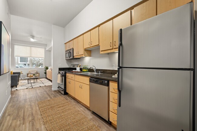 The Mezzo - Sacramento, CA 9 units available | CorporateHousing
