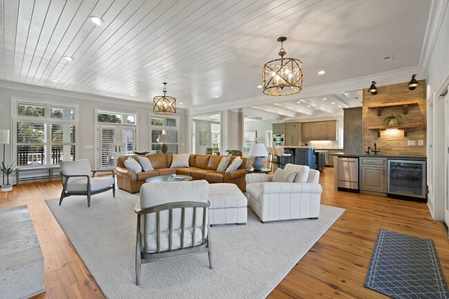 Photo - 297 Ocean Green Dr Unit ID1253469P