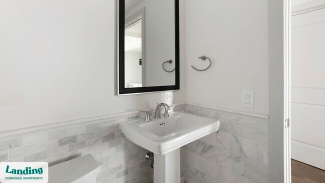 Building Photo - 777 Preston St Unit 22L.1412351